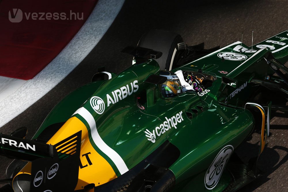 F1: Vettelék megint a Mercedesek előtt 18