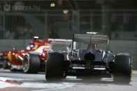 F1: Vettelék megint a Mercedesek előtt 63