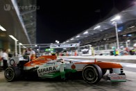 F1: Vettelék megint a Mercedesek előtt 71