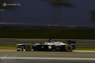 F1: Esés-kelés, Vettel az élen 76