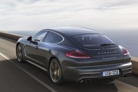 Posche Panamera Turbo S