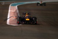 F1: Webber elverte Vettelt, Hamilton hibázott 19