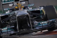 F1: Bekrepált Hamilton autója 2