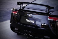 Bónusz: Lexus LFA De Alwis: Artisan Spirits szénszálas karosszériaelemek, 20 colos Work Gnosis HS202 keréktárcsák