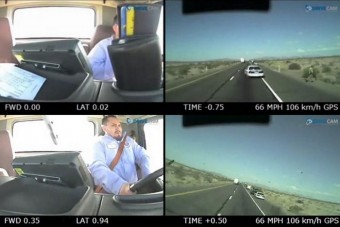 Pornót nézett, rendőrt gázolt a kamionos