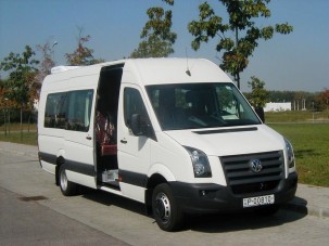 Rendeljen BKK-buszt telefonon