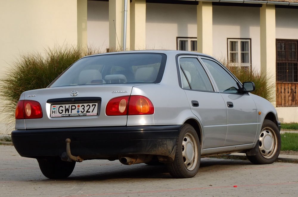 Használt autó: Toyota Corolla E11 16