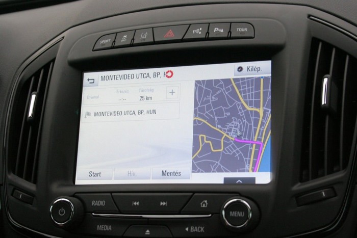 Nagy Opel, kis fogyasztás 4 A 8 colos képátlójú monitor menüjében kedvencek képernyőket állíthatunk be, így még gyorsabb az egyes funkciók elérése