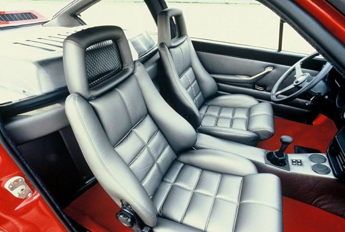 Az elefeledett Alfa sportkocsi 8