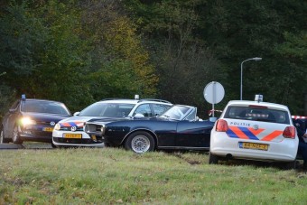 Balesettel végződött az autós üldözés