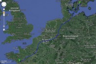 A Google Maps 1603 km-re, illetve 15 óra 35 percre írja az A1-as autópályán lezavarható utazást.