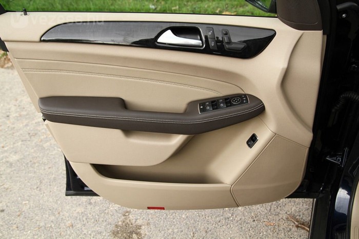 Mercedes ML: Szolid luxus 12