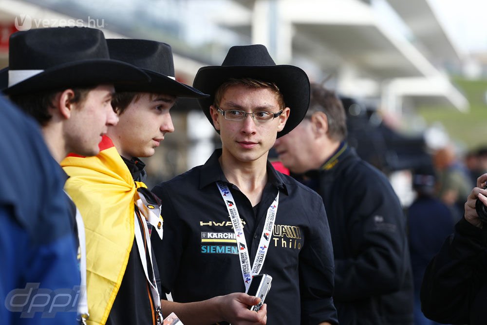 F1: Meglepetések a második edzésen 10