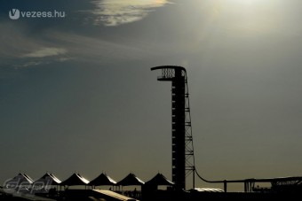 F1: Alonso nyerte a csonka első edzést