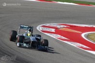 F1: Meglepetések a második edzésen 83