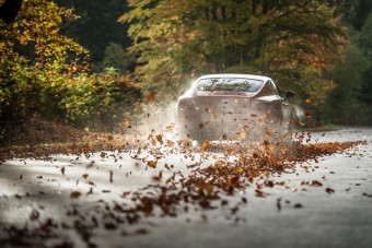 300 milliós autórablás