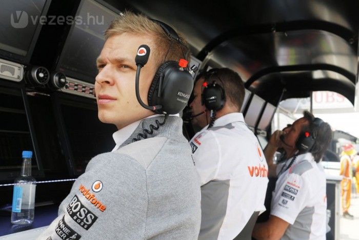 F1: A McLaren keresi a helyet Pereznek 5