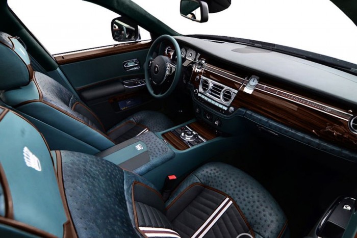 Ilyen mikor festékbomba robban az autóban 18