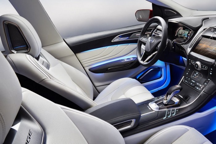 Nagy terepjárót hoz Európába a Ford 6