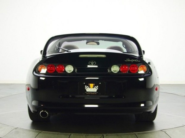 Melyik a legdögösebb hátsó? 7 | Vezess Toyota Supra Mk IV