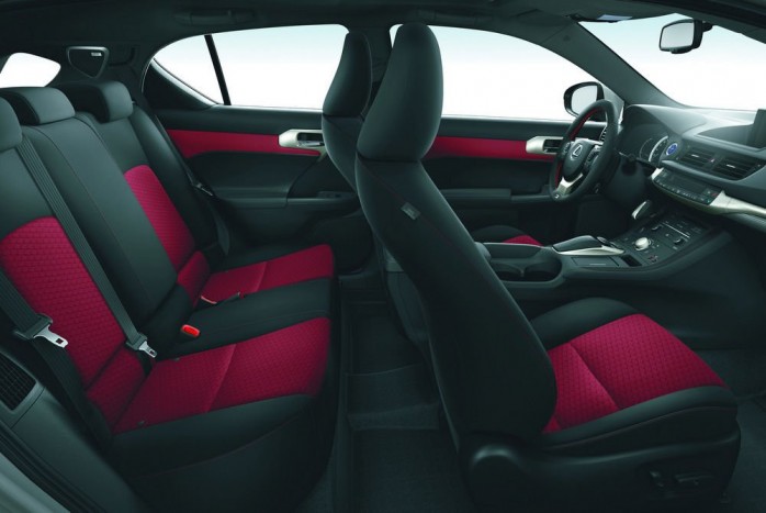 Csinosabb, finomabb lesz a legkisebb Lexus 6