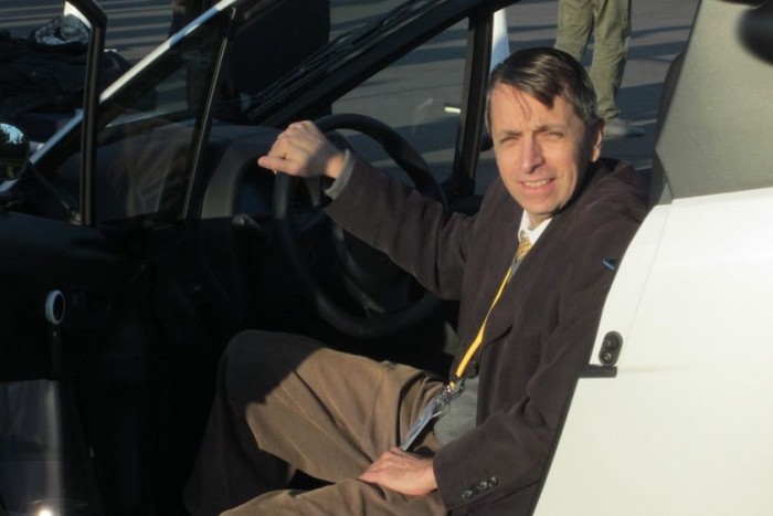 Egészen autószerűen működik! nagy élmény volt az együtt töltött három perc (ennyi volt a keret)