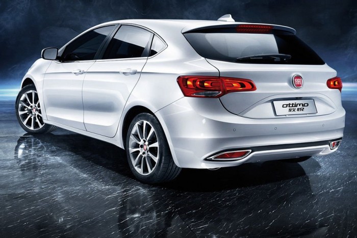 Összeollózott ferdehátú a Fiattól 6