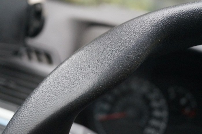 Használtteszt: FIAT Grande Punto 1,4i benzin-gáz 11 | Vezess Egy 180 ezres Punto-kormány