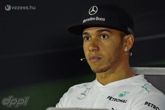 F1: Hamilton újonccá fokozza le magát