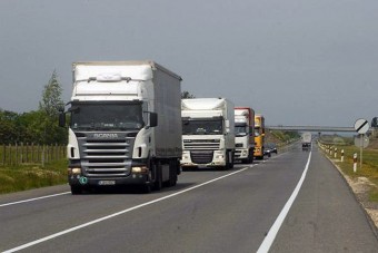 Sztráda lesz a halálútból