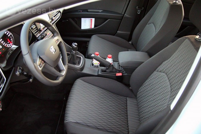 SEAT Leon ST – Teljes a család 5 Kényelmes ülések