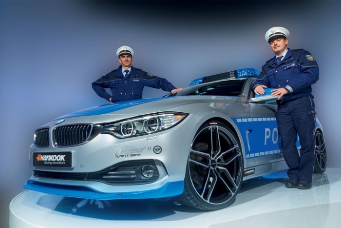 Bűnvadász négyes BMW 6