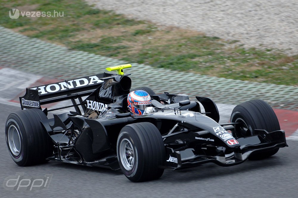 F1: A Honda kockáztat 2014-gyel 4