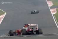 F1: Vettel elnöki engedéllyel égette a gumikat 63