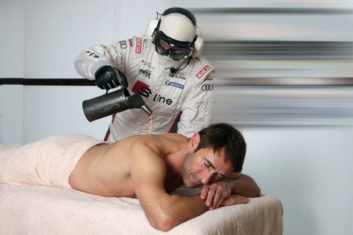 Mitől lesz 20-30 liter a fogyasztás? 11 | Vezess Ha nem kopott, a motor is örül az alacsony viszkozitású olajnak. Rövid városi utakon 4-6 százalékkal csökkenthető vele a fogyasztás, mert hidegindításkor kisebb az ellenállása