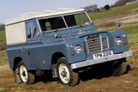 A mintaadó: Land Rover Series III