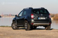 Kompakt, könnyen kezelhető méretű a Dacia Duster