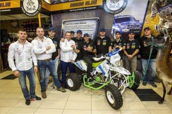 A célba érésre hajt a magyar Dakar-csapat