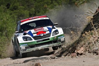 Új autóval ralizik a Škoda