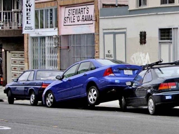 Elképesztő parkolások, amiktől könnyezni fogsz 7 | Vezess Elképesztő parkolások, amiktől könnyezni fogsz 7