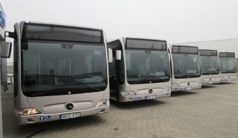 Megérkeztek az első hibrid Merci buszok
