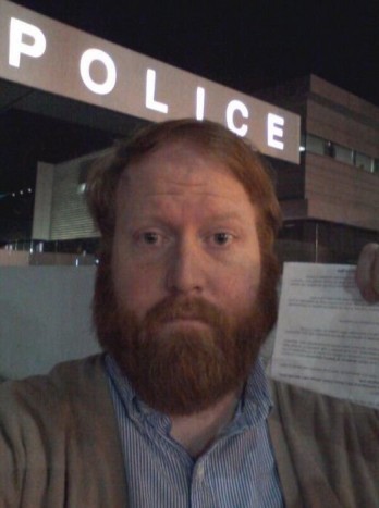 Ehető telefonnal verte át a zsarukat 6