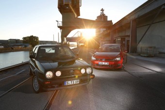 30 éves Golf az új ellen