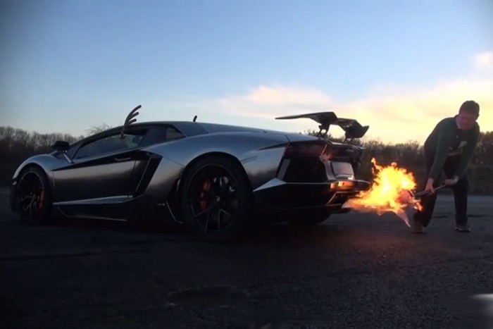 Na így kell pulykát sütni 760 lóerővel!