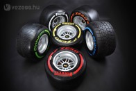 F1: 2016-ig marad a Pirelli 13