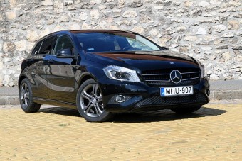 Uniós eljárás indult a Mercedes miatt