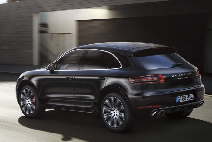 Elszámolta magát kis terepjárójával a Porsche 6