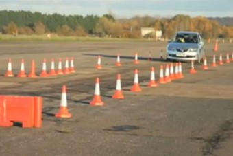 Motorbénítás a távolból: a rendőrök új titkos fegyvere