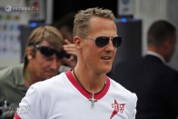 Megkezdték Schumacher felébresztését? 25