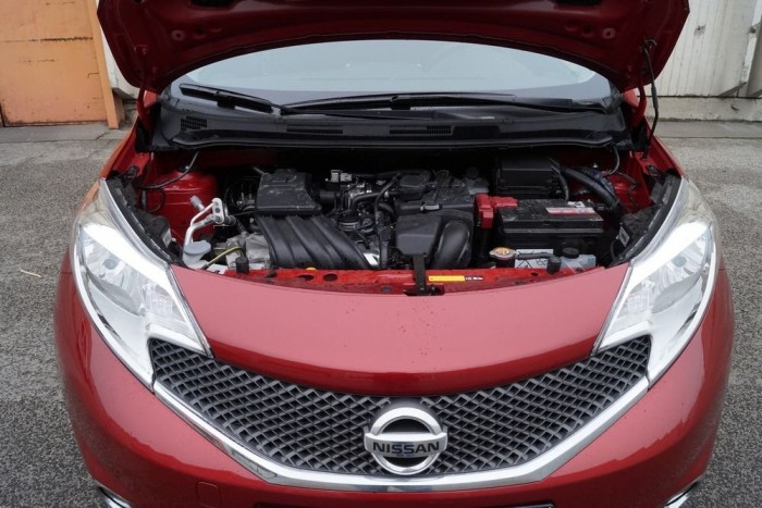 Korszerűbb, szebb, de nem jobb autó az új Nissan Note 11 | Vezess Az 1,2 literes motor feltöltés nélkül 80 lóerős